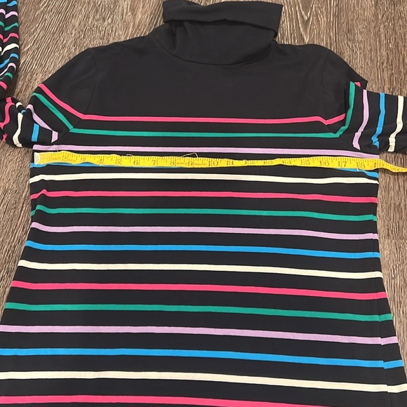 Top - Talbots “the Talbots Tee” - Picture 9 of 11